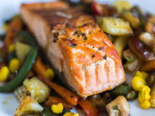 [Special Diet] Grilled Salmon with Roasted Vegetables (Olive Oil Only)