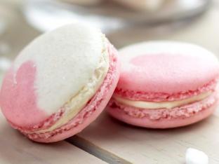 Strawberry Marshmallow Macaron Strawberry Marshmallow Macaron