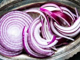 Red Onions Red Onions