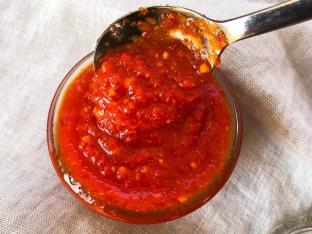 Sriracha Sriracha