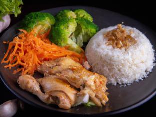 Golden Garlic Chicken [21 oz]