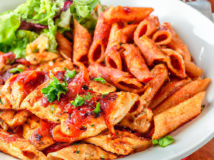 (GF) Penne with Chicken and Classic Marinara Sauce [21 oz]