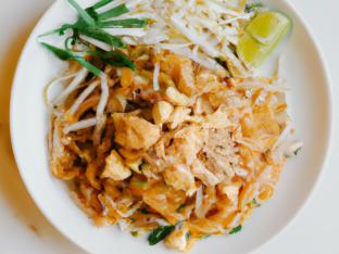 Chicken Skylar Pad Thai [16 oz]