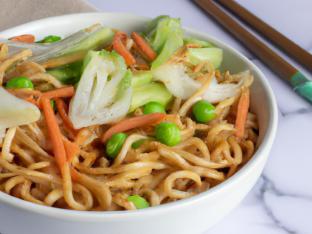 Veggie Medley Yakisoba [21 oz]