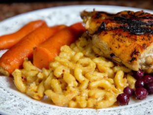 Cranberry Glazed Grilled Chicken with Mac and Cheese and Honey Roasted Carrots Cranberry Glazed Grilled Chicken with Mac and Cheese and Honey Roasted Carrots