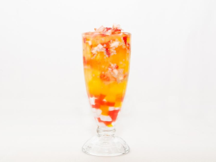 Strawberry Green Tea with Rainbow Jelly - Full Sweet [16 oz]