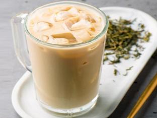 Medium Osmanthus Oolong Tea Latte Medium Osmanthus Oolong Tea Latte