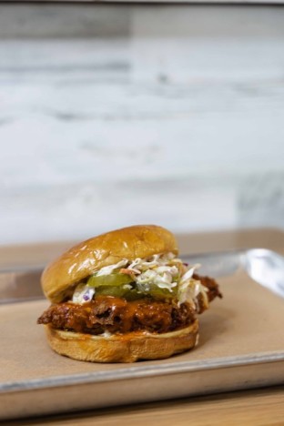 Crispy Chicken Sandwich (Mild) w/ Tater Tots