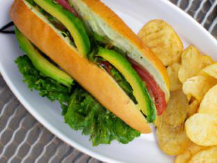 Traditional Avocado Sandwich Box [21oz]