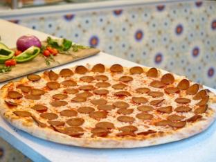 Large Vegan Roni Pizza (18 inch) Large Vegan Roni Pizza (18 inch)