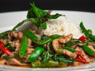 Saute Pliking with Pork [21 oz]