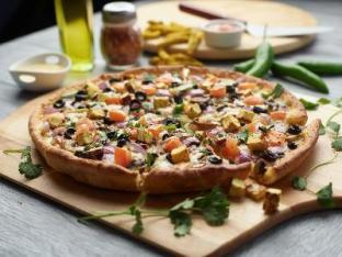 Curry Paneer Pizza [21 oz]