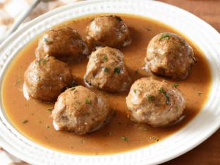 Meatballs in Mom's Gravy Meatballs in Mom's Gravy