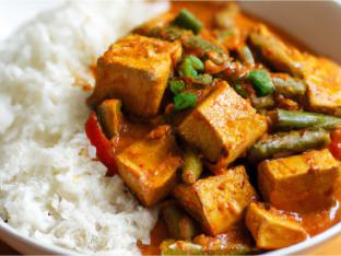 Tofu Panang Curry with Rice Tofu Panang Curry with Rice