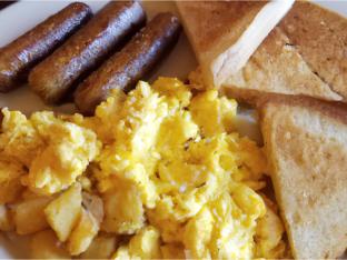 3 Scrambled Egg Platter with White Toast and Sausage