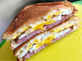 Ham Egg and Cheese on Wheat Bread