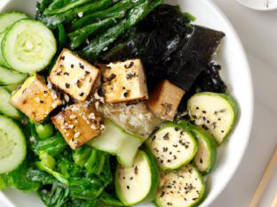 Regular Sweet Shoyu Tofu (v) over Salad Regular Sweet Shoyu Tofu (v) over Salad