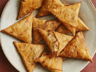 Chicken and Cheese Samosa