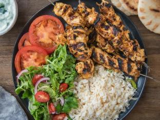 Chicken Kabob Box [21 oz]