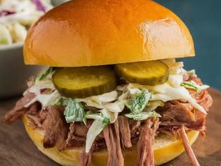 Pulled Pork Sandwich Pulled Pork Sandwich