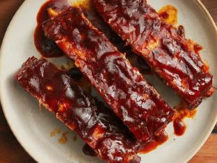 BBQ Ribs with Honey BBQ Sauce