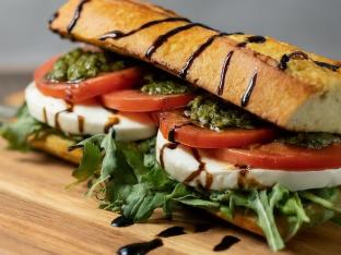Caprese Baguette