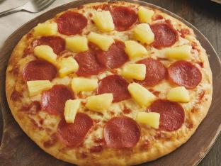 Gluten Free Hawaiian Pizza