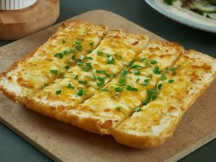 Ultimate Garlic Bread Ultimate Garlic Bread