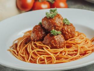Spaghetti with Meatballs Spaghetti with Meatballs