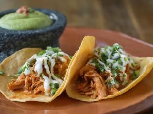 2 Tacos with Chicken Tinga 2 Tacos with Chicken Tinga