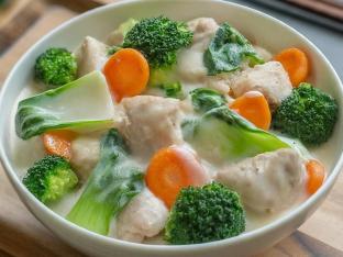 Chicken & Mixed Vegetables (Light Carb, No Rice)