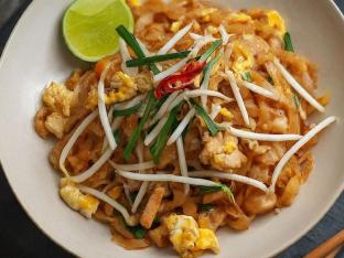 Pad Thai Chicken Pad Thai Chicken