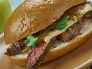 Honey Chipotle Skirt Steak Sandwich