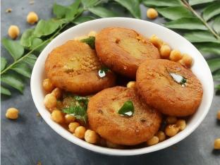 Alu Tikki Chaat