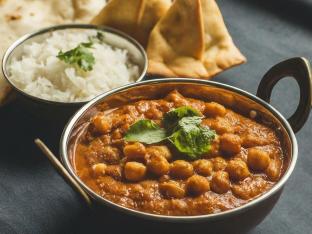 Chola | White Basmati Rice | Plain Naan and Samosa Chola | White Basmati Rice | Plain Naan and Samosa