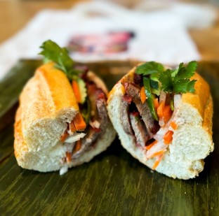 Roasted Hog Delight [16 oz]