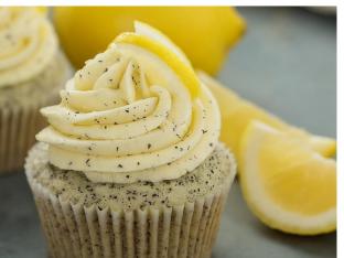Lemon Poppyseed Cupcake with Lemon Frosting