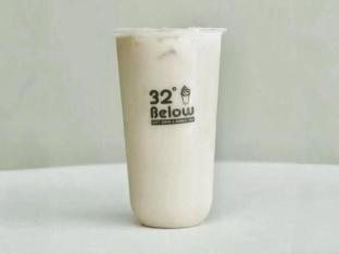 100% Premium Jasmine Milk Tea with Boba