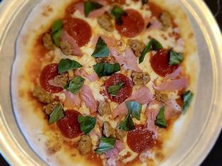 Italian Twist Pizza Italian Twist Pizza
