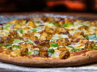 Butter Paneer Pizza Butter Paneer Pizza