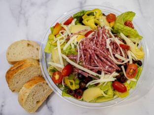Italian Entree Salad Box Italian Entree Salad Box