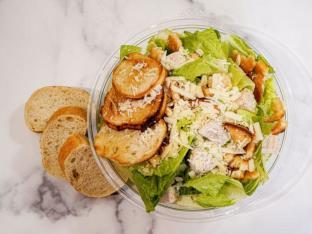 Caesar Salad with Grilled Chicken Box Caesar Salad with Grilled Chicken Box
