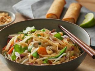Mixed Veggie Pad Thai with Vegetable Egg Roll