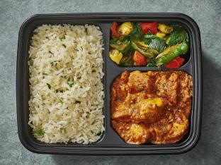 Chicken Vindaloo with Rice and Tawa Veggies (Allergen Free) Chicken Vindaloo with Rice and Tawa Veggies (Allergen Free)