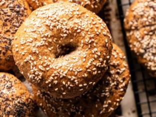 Whole Wheat Sesame Bagel