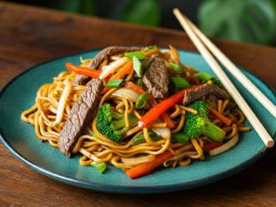 Beef Lo Mein Beef Lo Mein