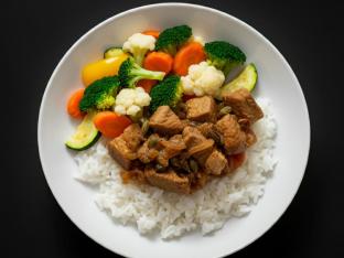 Stewed Pork with White Rice and Steamed Seasonal Vegetables