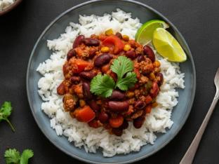 Vegetarian Three Bean Chili over Rice Vegetarian Three Bean Chili over Rice