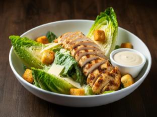 Caesar Salad with Chicken Boxed Meal [Large]
