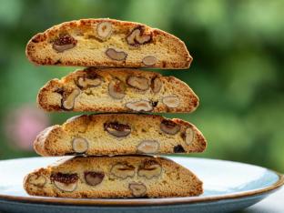 Fig Walnut Biscotti